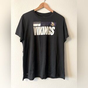 NWOT Nike MN Vikings Tee